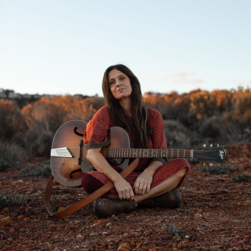 KASEY CHAMBERS